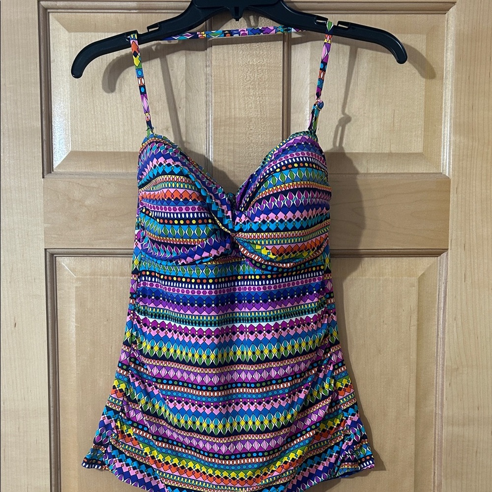 Anne Cole Vibrant Patterned Swim Tankini top